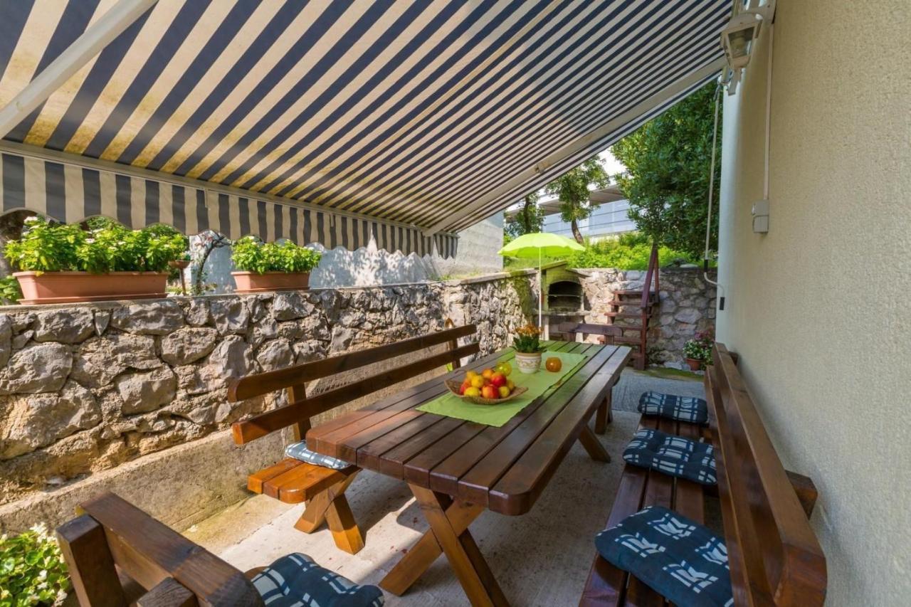 דראמליי Two-Bedroom Apartment In Crikvenica Lxxxix מראה חיצוני תמונה