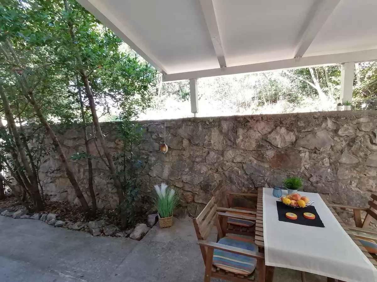 דראמליי Two-Bedroom Apartment In Crikvenica Lxxxix מראה חיצוני תמונה
