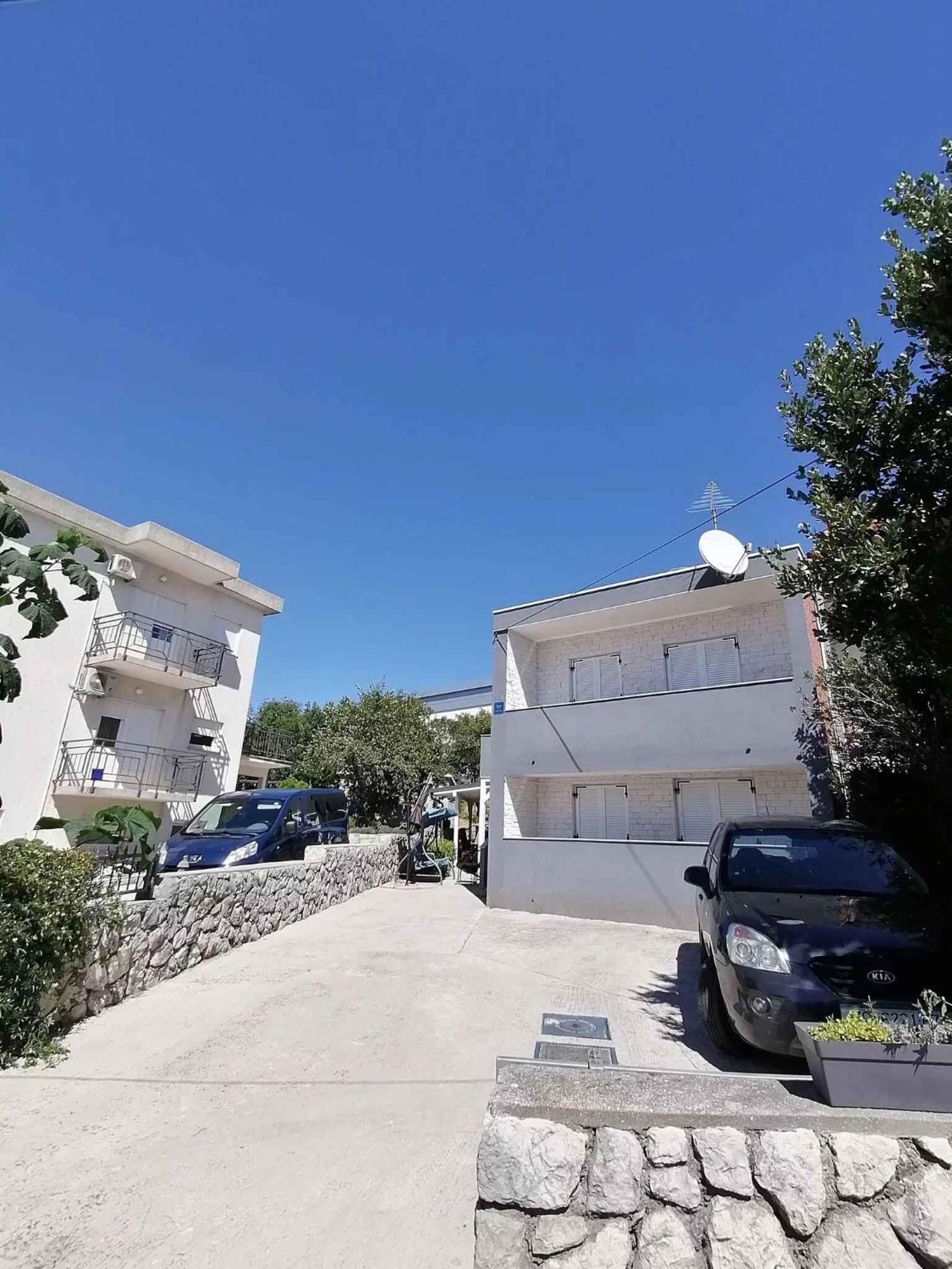 דראמליי Two-Bedroom Apartment In Crikvenica Lxxxix מראה חיצוני תמונה